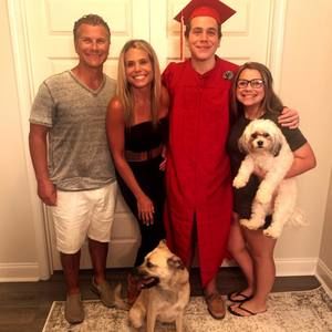 Meet your Posher, Todd